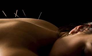 Acupuncture Soothes Symptoms in Breast Cancer Acupuncture Soothes Symptoms in Breast Cancer