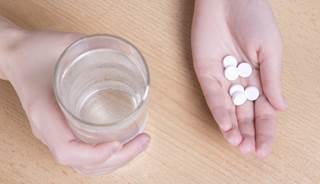 Aspirin Reduces Colorectal Cancer Risk in Patients With High Levels of 15-PGDH Aspirin Reduces Colorectal Cancer Risk in Patients With High Levels of 15-PGDH