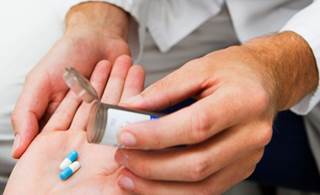 Erlotinib and Gastric Acid Suppression Erlotinib and Gastric Acid Suppression