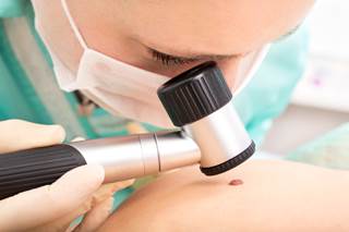 Biochemotherapy prolongs survival compared with interferon, but newer agents are safer and more effective. Biochemotherapy prolongs survival compared with interferon, but newer agents are safer and more effective.