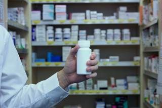 Doxepin oral rinse and Magic Mouthwash significantly reduce acute oral mucositis pain among patients with head and neck cancer. Doxepin oral rinse and Magic Mouthwash significantly reduce acute oral mucositis pain among patients with head and neck cancer.