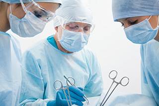 Statin use my decrease the likelihood of lung cancer surgery complications. Statin use my decrease the likelihood of lung cancer surgery complications.