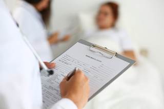Additional study warranted to identify link between hyponatremia and morbidity in head and neck squamous cell carcinoma. Additional study warranted to identify link between hyponatremia and morbidity in head and neck squamous cell carcinoma.