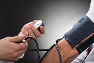 Inhibiting the VEGF signaling pathway can cause hypertension; there are, however, limited data on managing kinase inhibitor-induced hypertension. Inhibiting the VEGF signaling pathway can cause hypertension; there are, however, limited data on managing kinase inhibitor-induced hypertension.