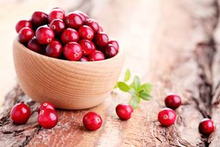 The anticancer activity of cranberry has not yet been tested in humans, though preclinical data suggest that cranberry extract may help to treat cancer. The anticancer activity of cranberry has not yet been tested in humans, though preclinical data suggest that cranberry extract may help to treat cancer.