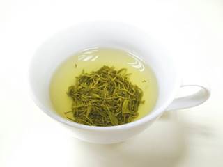 There is limited epidemiologic and lab-experiment evidence that green tea and green tea compounds are capable at high concentrations of affecting tumor biology. There is limited epidemiologic and lab-experiment evidence that green tea and green tea compounds are capable at high concentrations of affecting tumor biology.